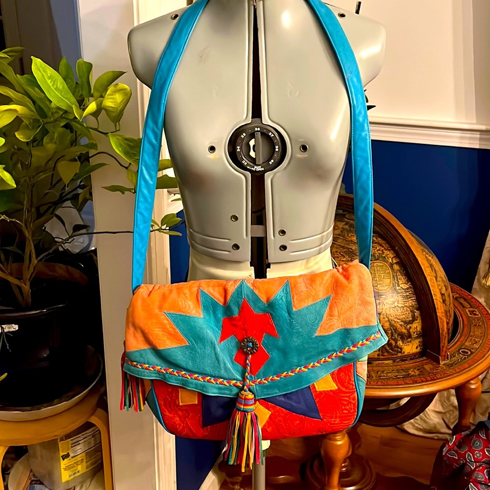 GORGEOUS Vintage Southwest Inspired Shoulder Bag! All leather! Pristine!!!
